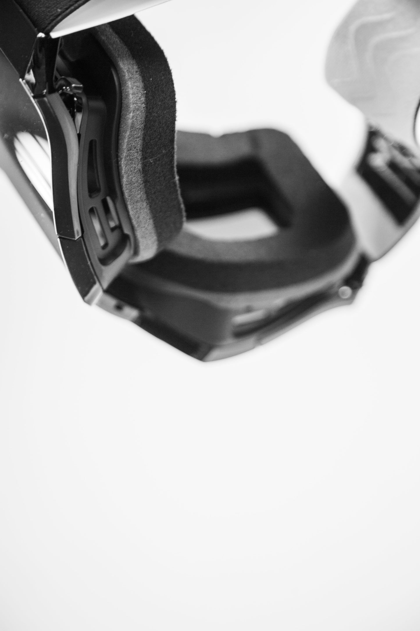 RNDM Outline Goggles